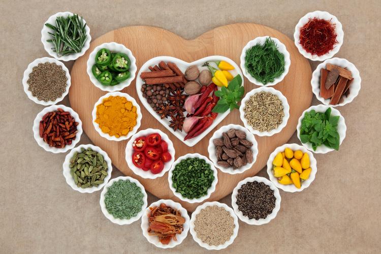 spezie, salute, benessere, dieta, organismo, perdere peso