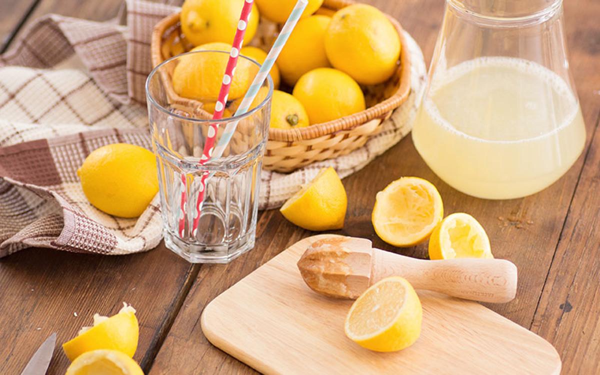 Bere acqua e limone fa bene